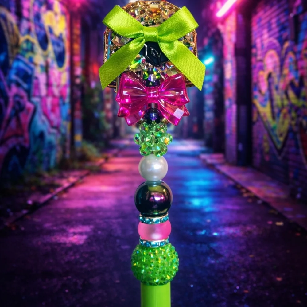 Beaded Pen "Bad To The Bone" - Picture 2 of 2